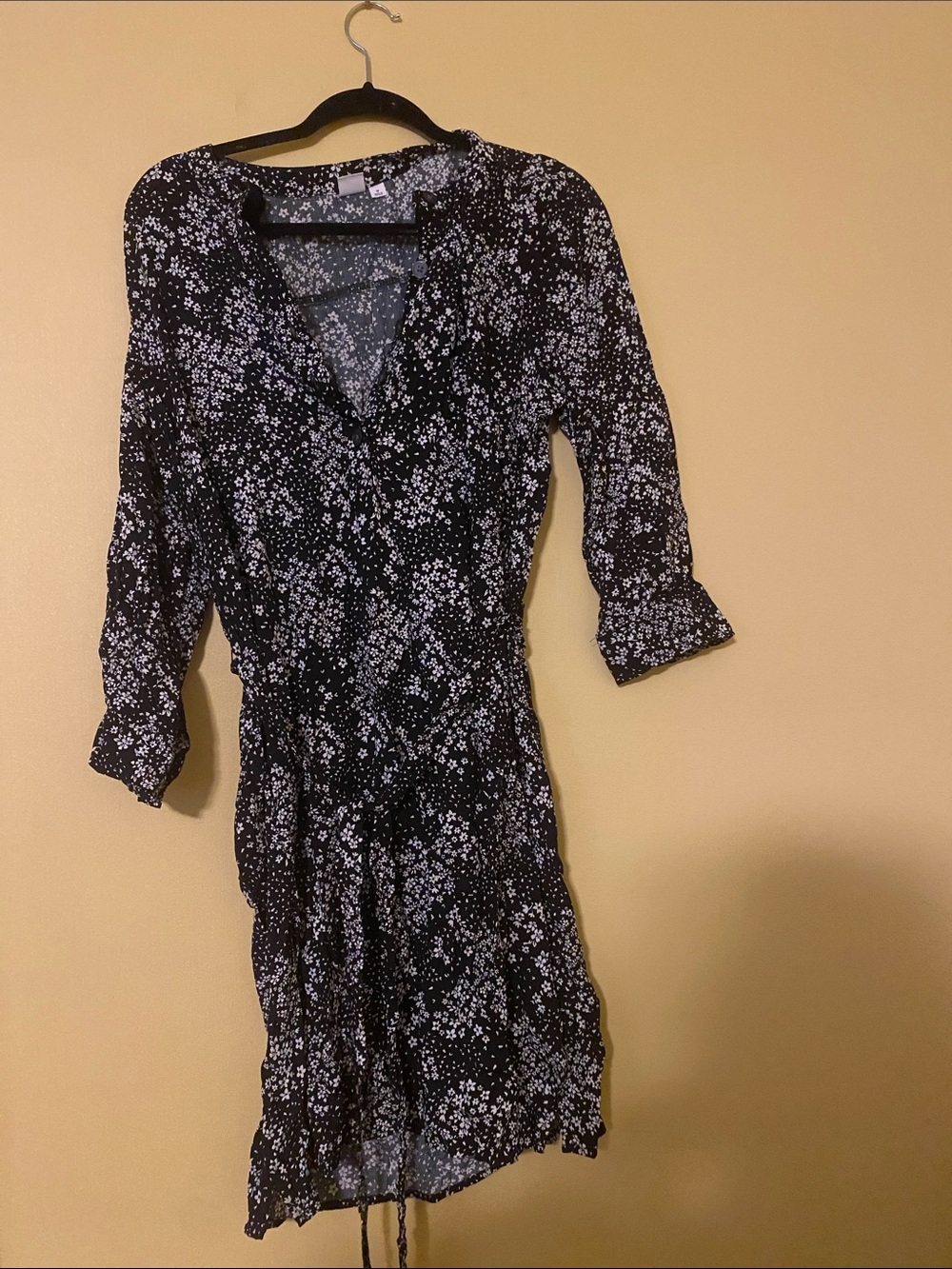 GAP Factory Black Floral Long-Sleeve Tie-Waist Dress